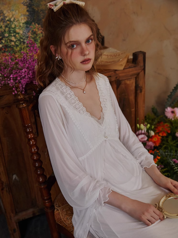 Vintage Lace Floral Nightgown Set