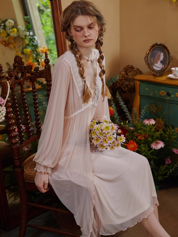 Vintage Lace Floral Nightgown Set