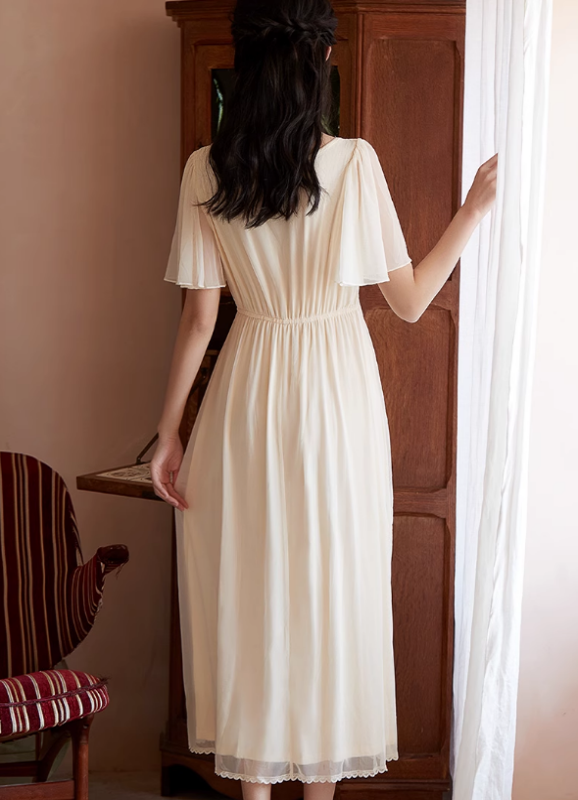 Serene Beauty Floral Nightwear