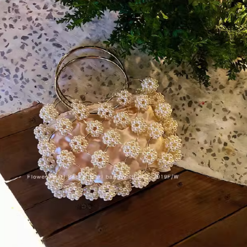 Vintage Beads Flower Fairy Zipper Handbag