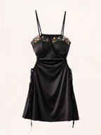Elara's Retro Elegance Nightdress