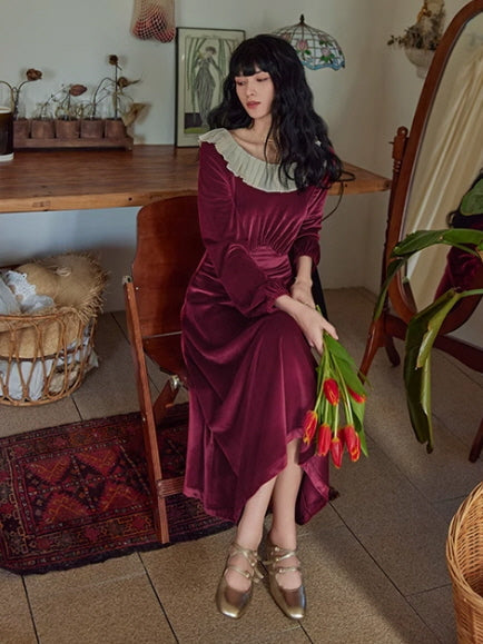 Victorian Velvet Elegance Dress