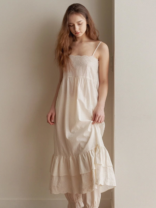 Vintage Lace-Trimmed Floral Nightgown