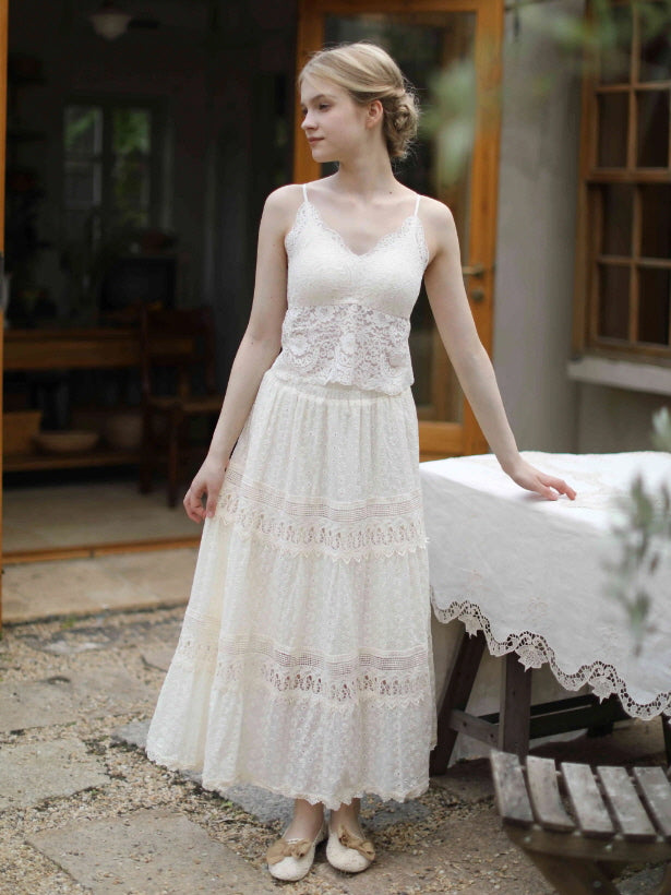 Countryside Bloom Embroidered Skirt