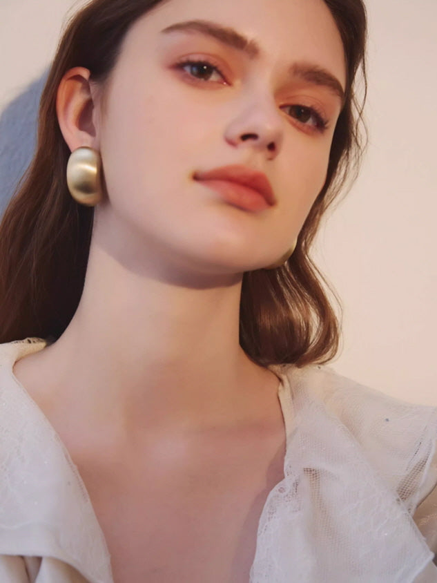 Golden Glow Vintage Dome Earrings