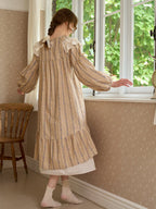 Vintage Lace-Trimmed Floral Nightgown