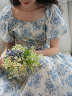 Isabella's Chic Floral Summer Dress