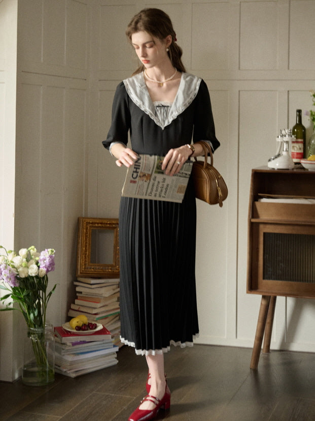 Lace Collar Pleated Black Dress