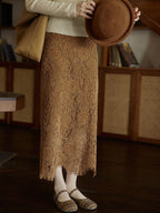 Vintage-Inspired Floral Lace Skirt