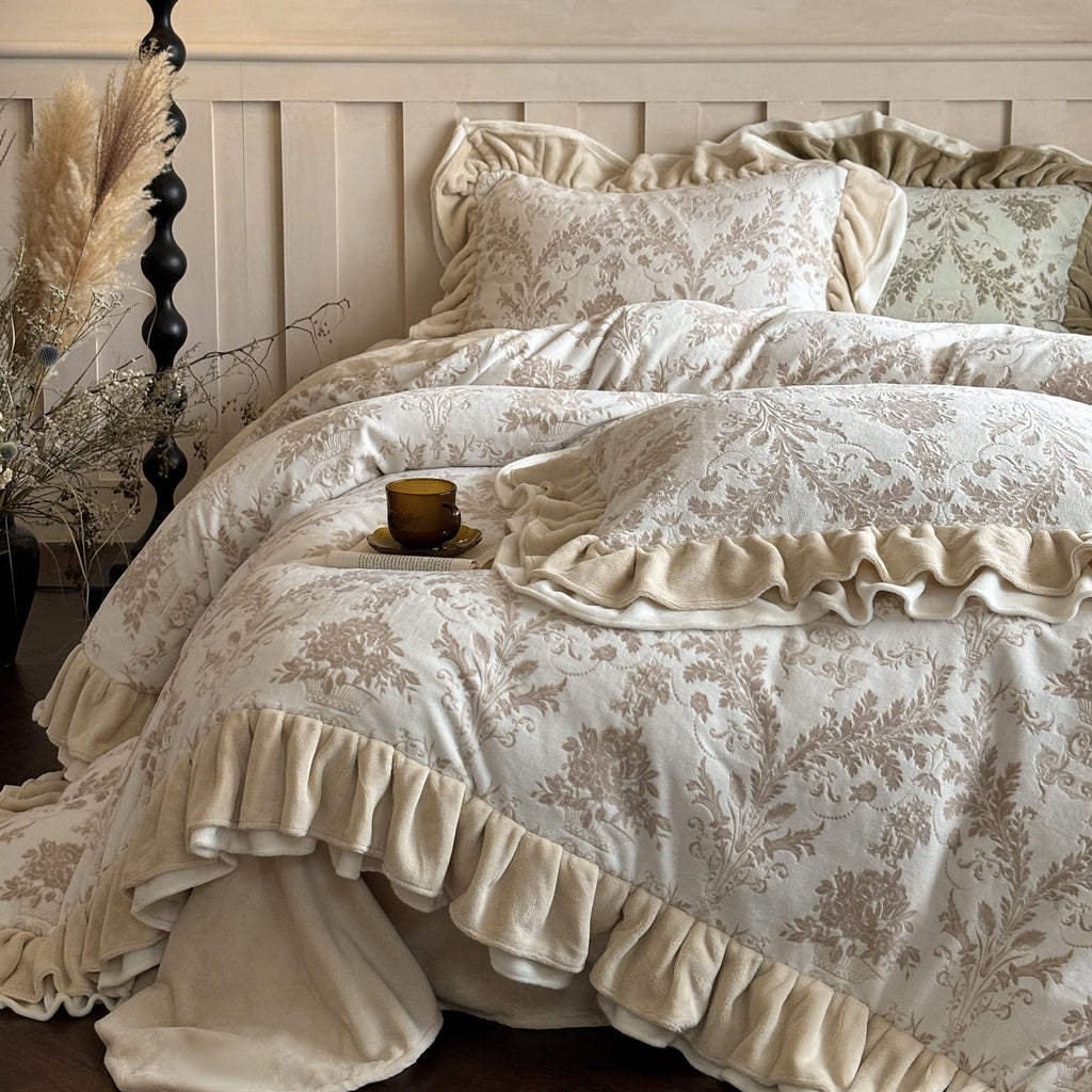 Romantic Velvet Ruffle Duvet Cover Set