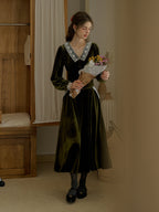 Elegant Green Velvet Flared Skirt