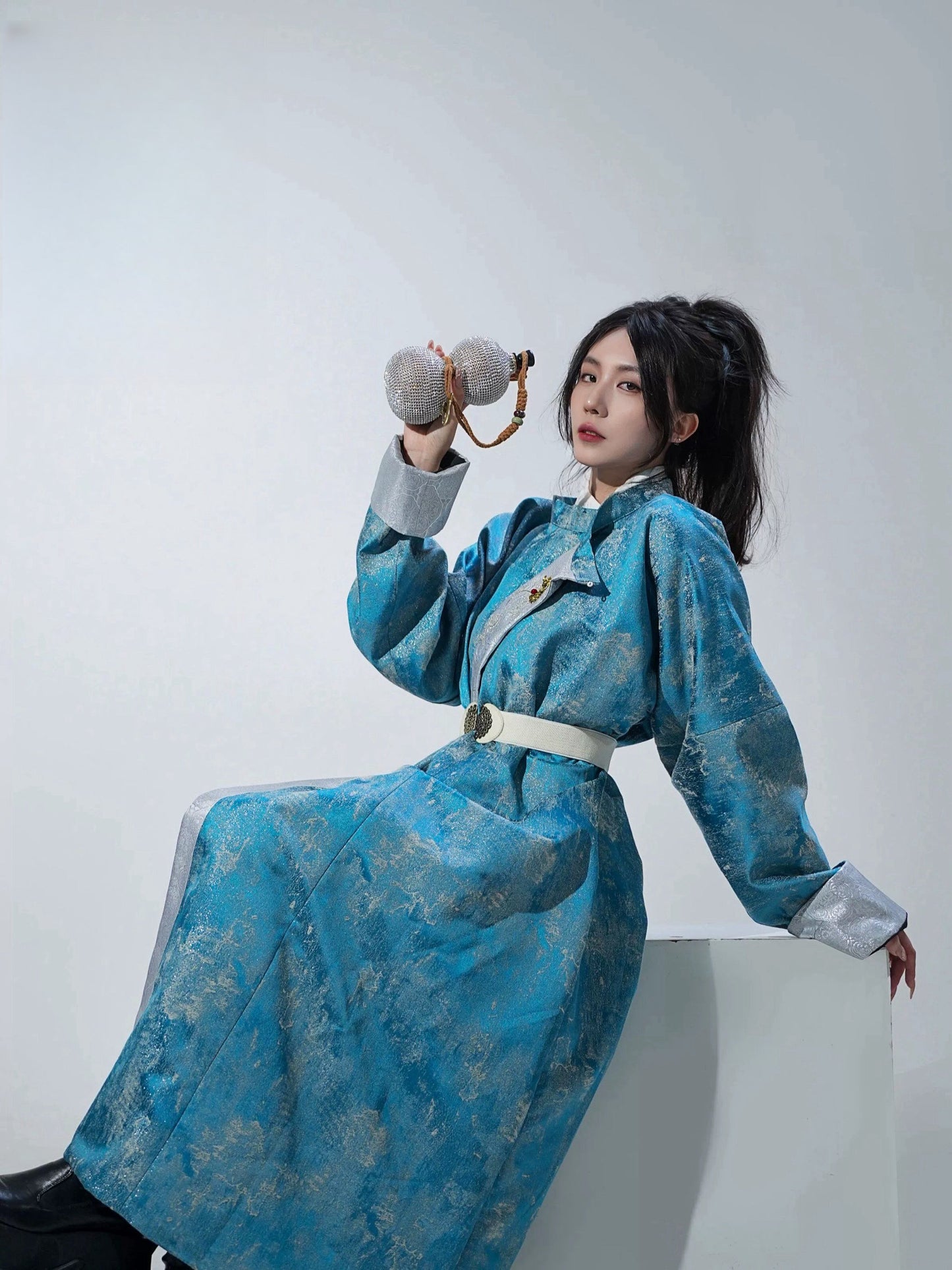 Tang Dynasty Style Modern Reversible Coat - Heroic 侠君 (Preorder)