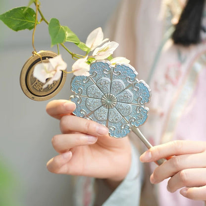 Snow Princess Handheld Mirror