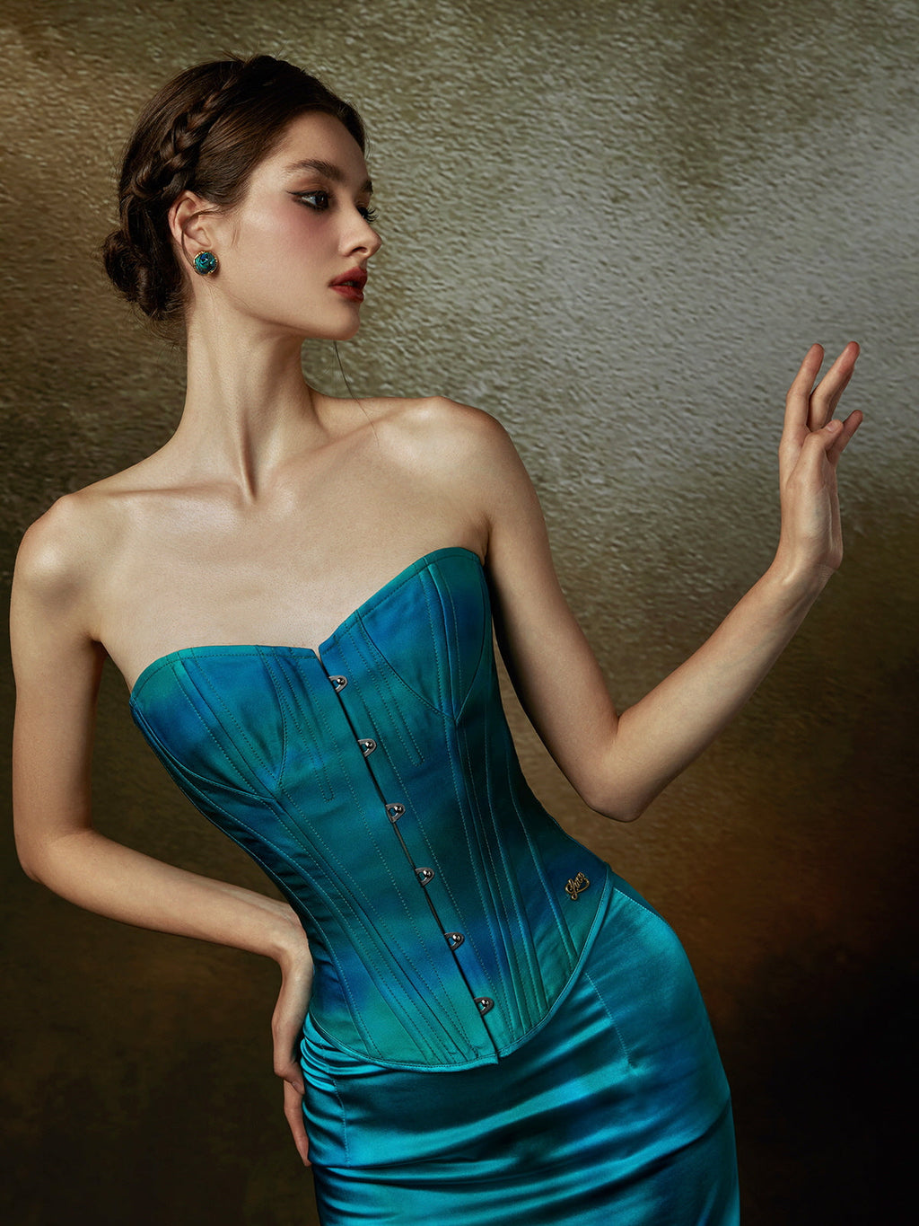 Elegant Ocean Siren Corset & Skirt