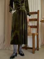 Elegant Green Velvet Flared Skirt