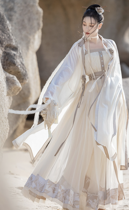 Modern Hanfu, Karleen