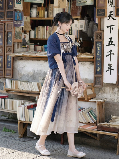 Tang Dynasty x Modern Hanfu: Brocade Ash 锦灰堆