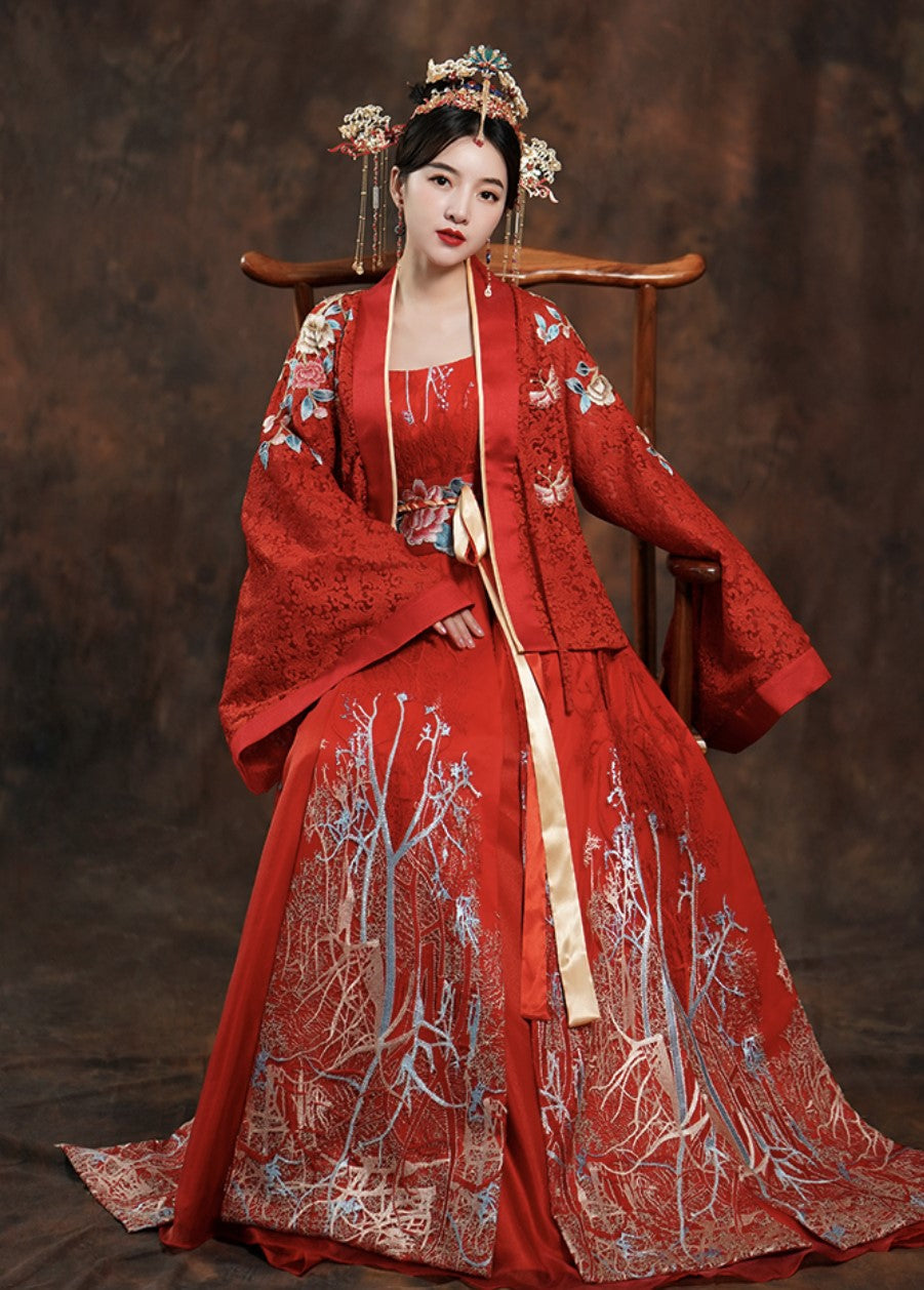 The Modern Chinese Wedding Gown, Grace
