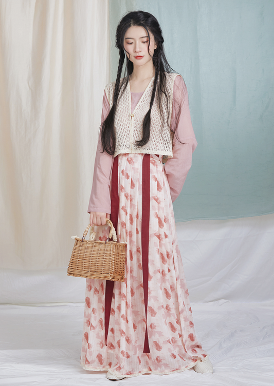 Modern Hanfu, Lenna