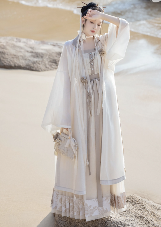 Modern Hanfu, Karleen