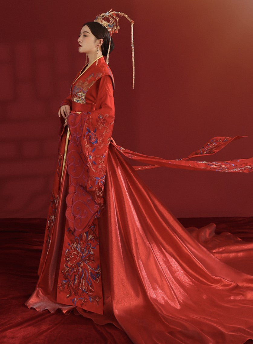 The Modern Chinese Wedding Gown, Royalty