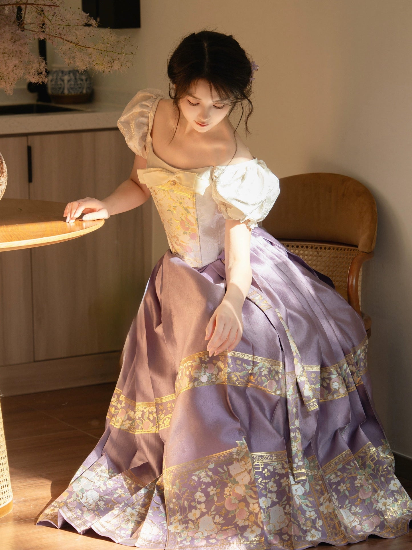 Ming Dynasty x Modern Hanfu: Princess Mangosteen (Preorder)