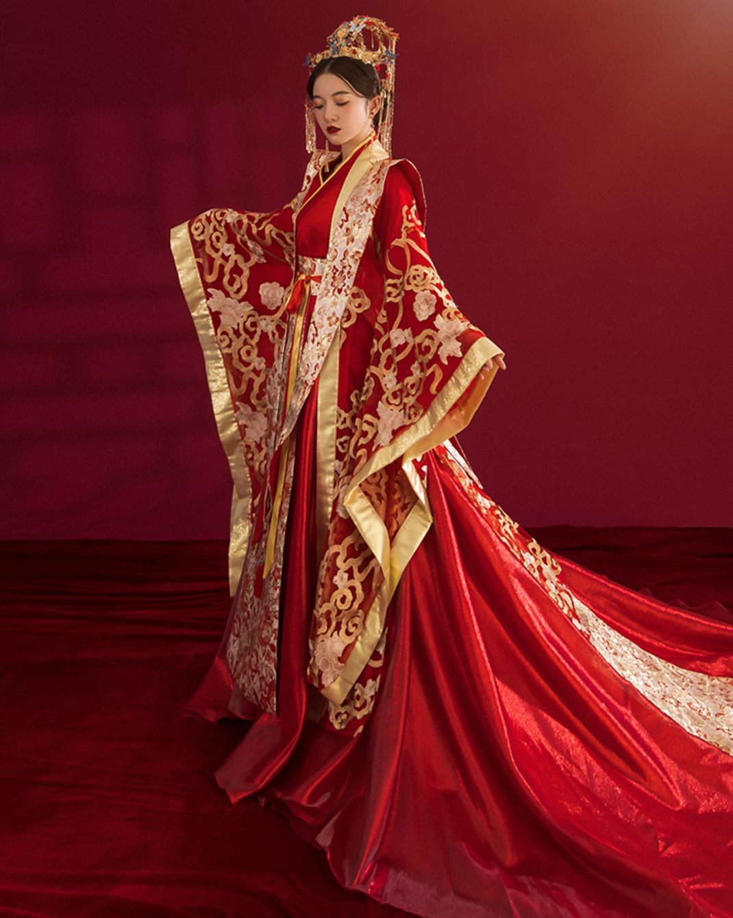 The Modern Chinese Wedding Gown, Empress