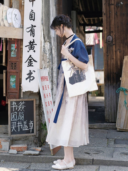 Tang Dynasty x Modern Hanfu: Brocade Ash 锦灰堆