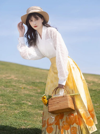 Ming Dynasty Modern Hanfu, Mamianqun, Tulip Fields 郁金香芙