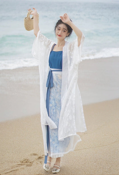 Song Dynasty x Modern Hanfu: Qianxi 浅溪 (Preorder)