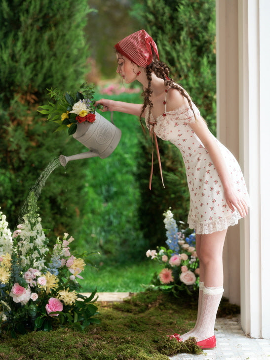 Rosebud Lace Garden Mini Dress