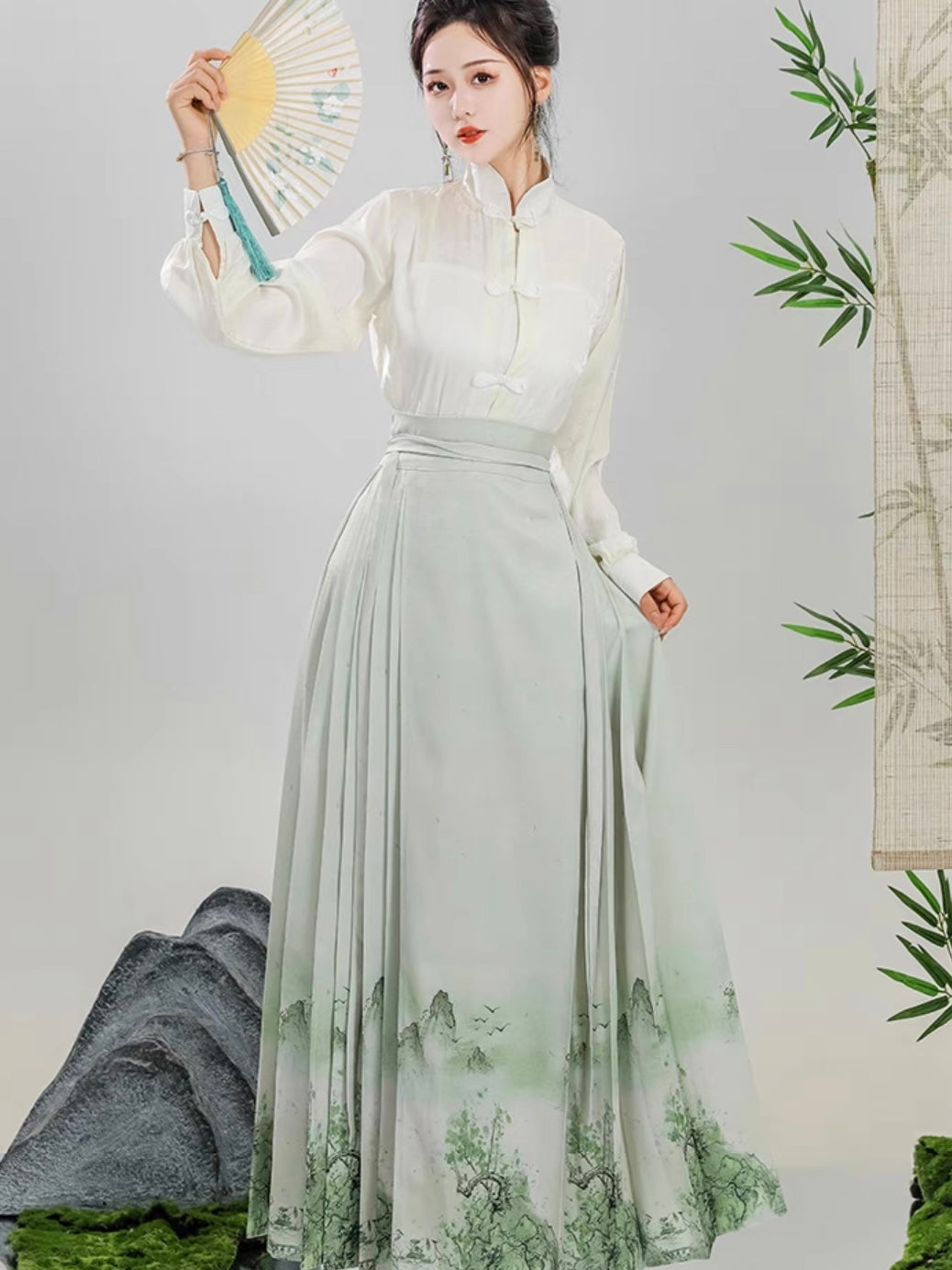 Ming Dynasty Modern Hanfu, Mamianqun, Lila (Preorder)