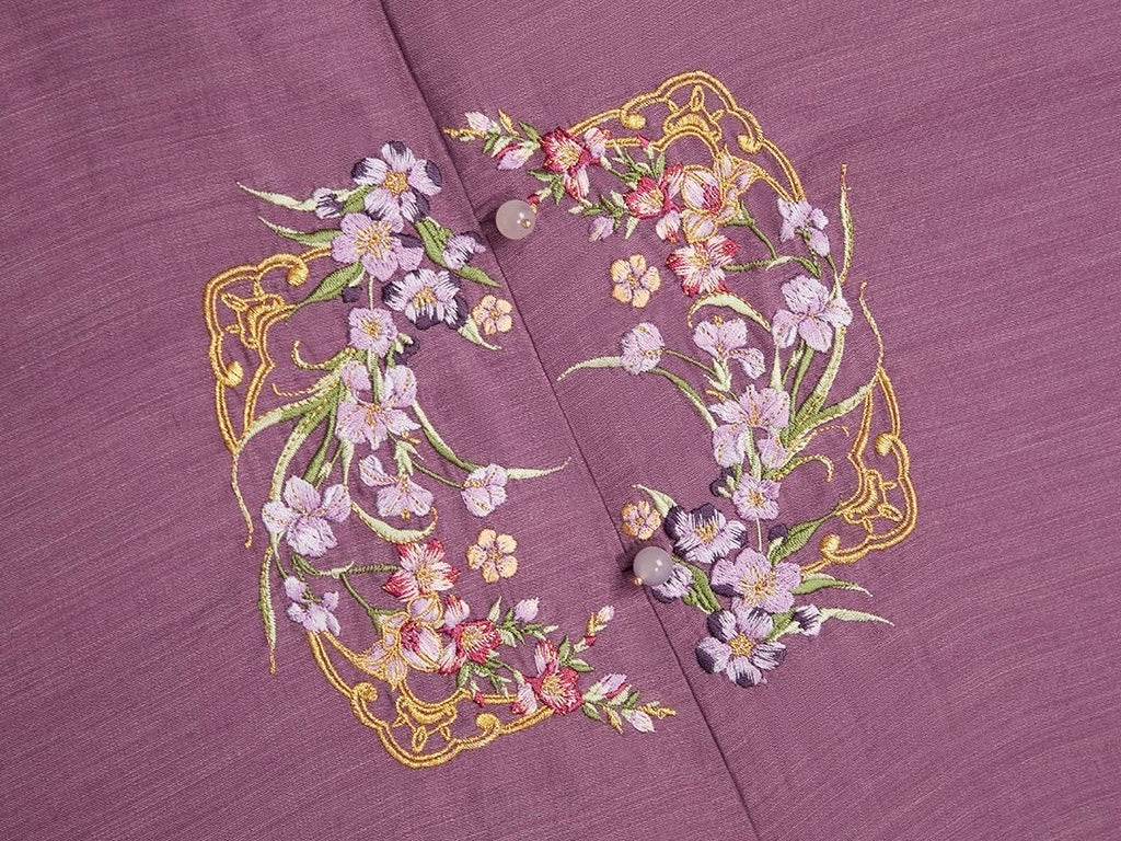 Wisteria Vines Modern Ming Style Hanfu x Mamian Skirt