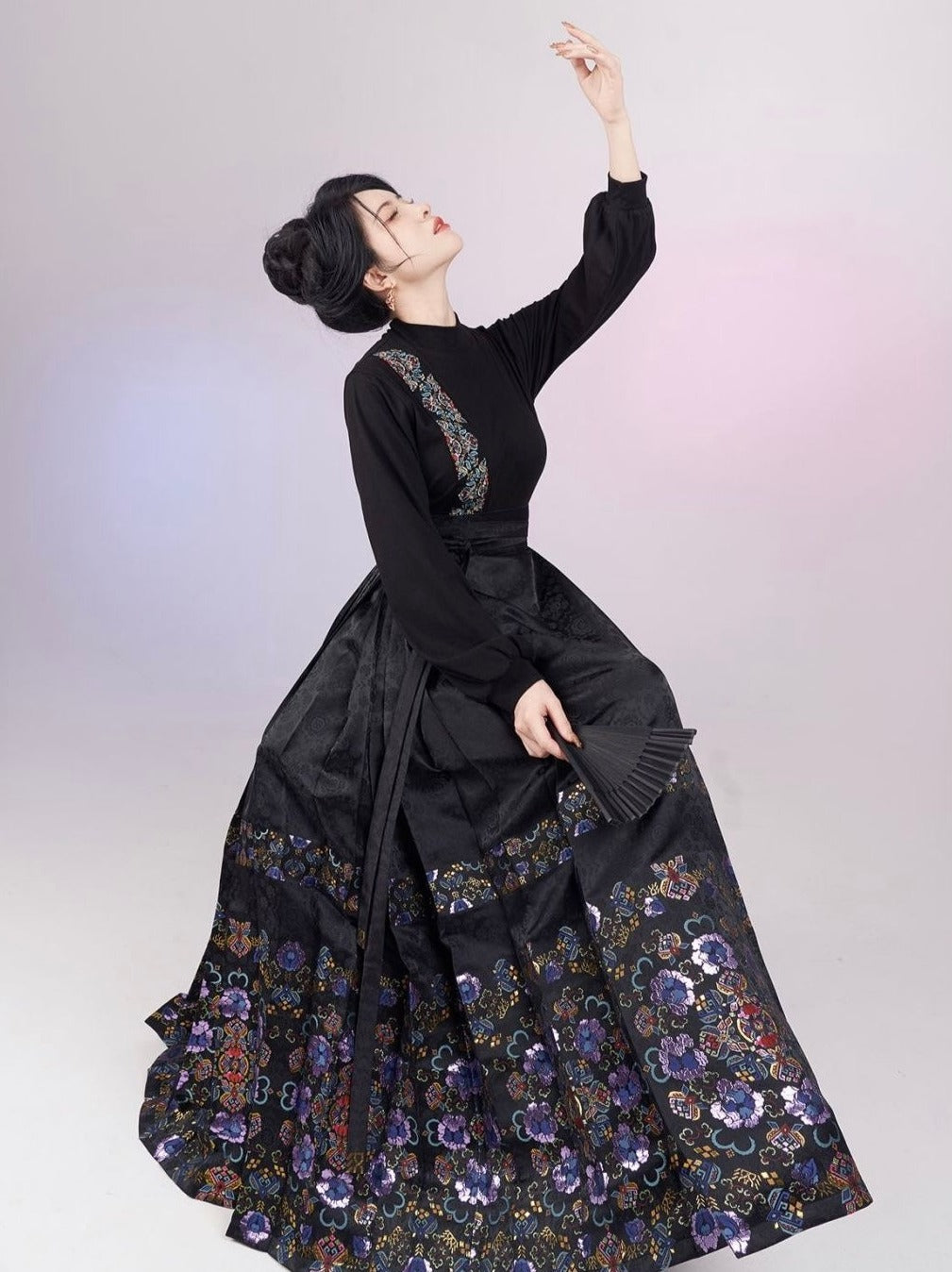 Night Fleur Modern Ming Style Hanfu x Mamian Skirt