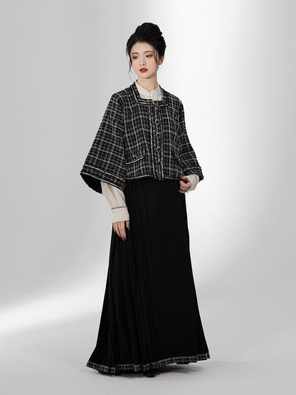Ming Dynasty Modern Hanfu, Mamianqun, Clover (Preorder)