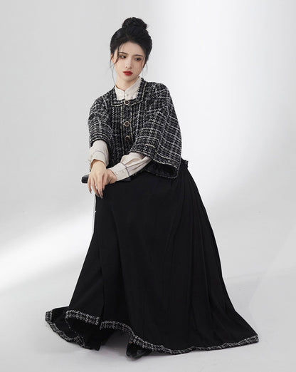 Ming Dynasty Modern Hanfu, Mamianqun, Clover (Preorder)