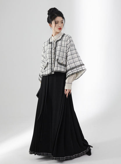 Ming Dynasty Modern Hanfu, Mamianqun, Clover (Preorder)