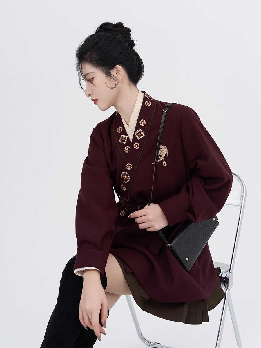 Modern Hanfu, Geradine