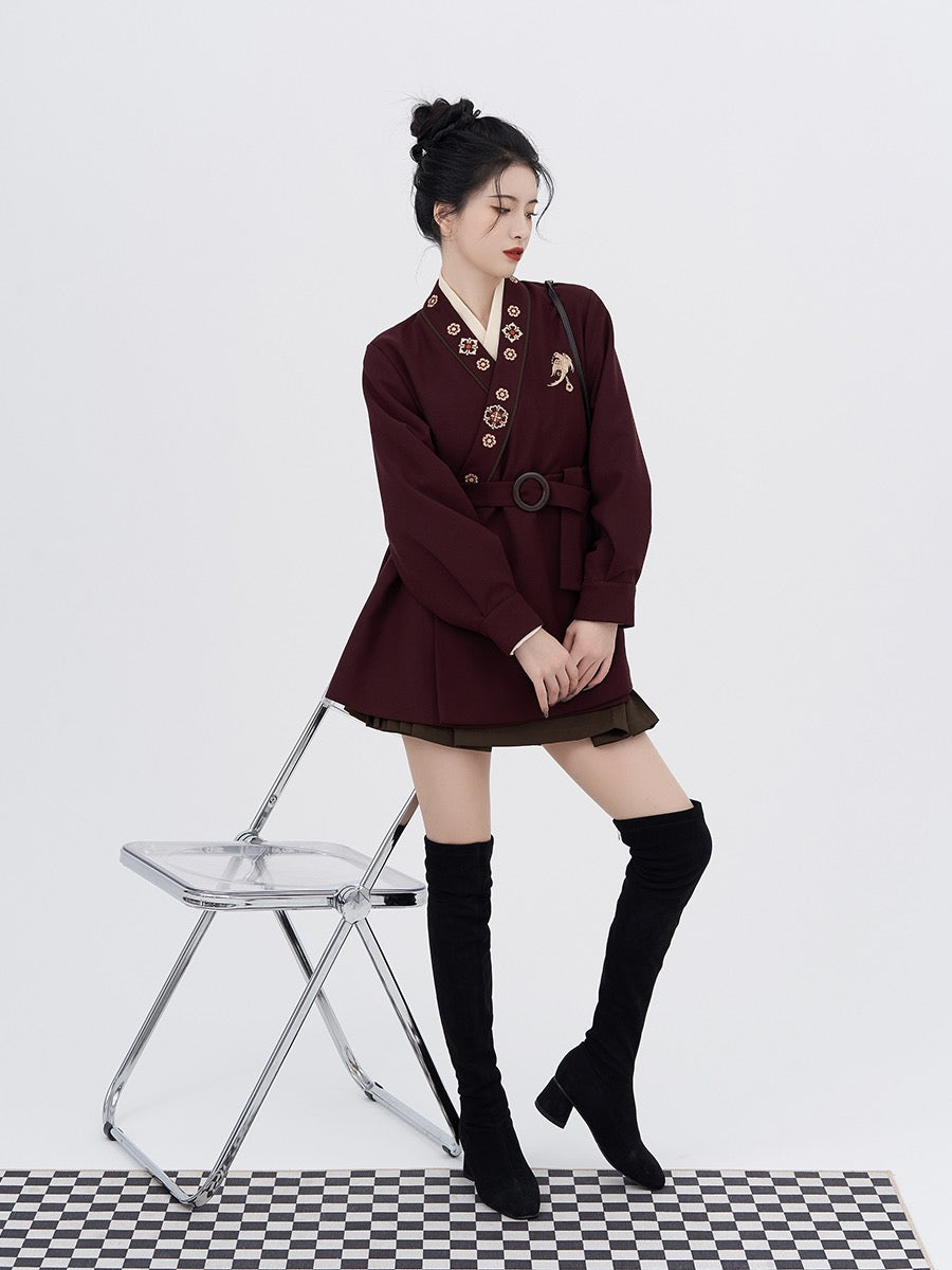 Modern Hanfu, Geradine