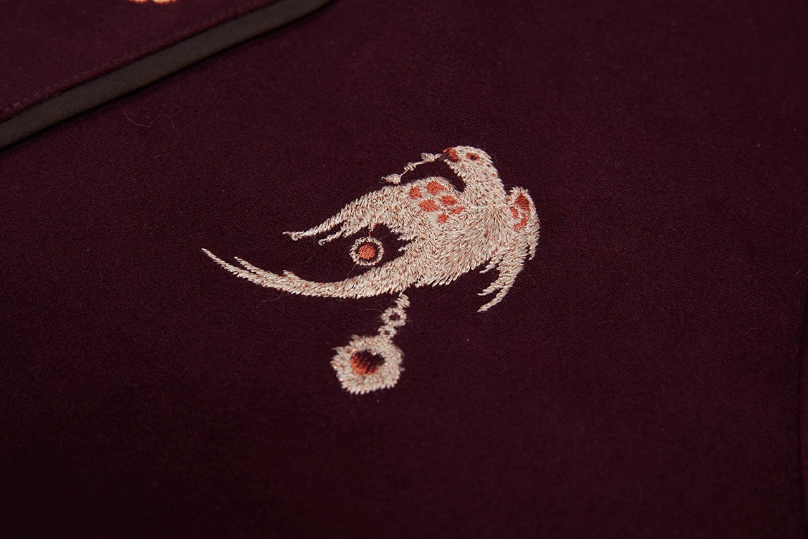 Modern Hanfu, Geradine