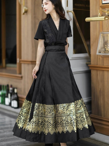 Ming Dynasty Modern Hanfu, Mamianqun, Silvergleam (Preorder)