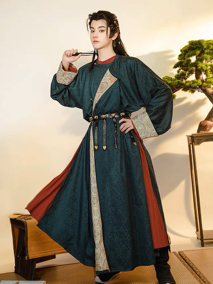 Tang Dynasty Hanfu Outfit - Mountain Pass 关山月 (Preorder)