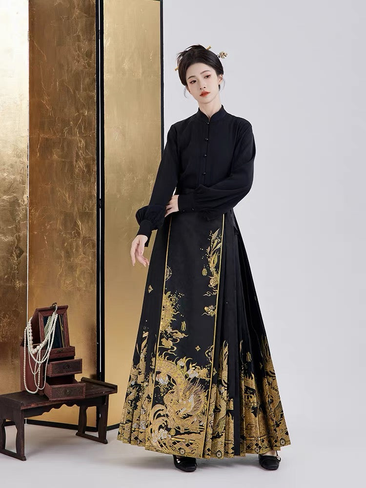 Ming Dynasty Modern Hanfu, Mamianqun, Golden Dragon (Preorder)