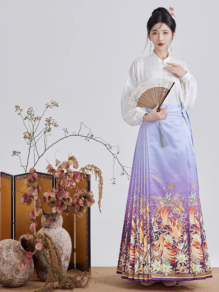 Ming Dynasty Modern Hanfu, Mamianqun, Flute