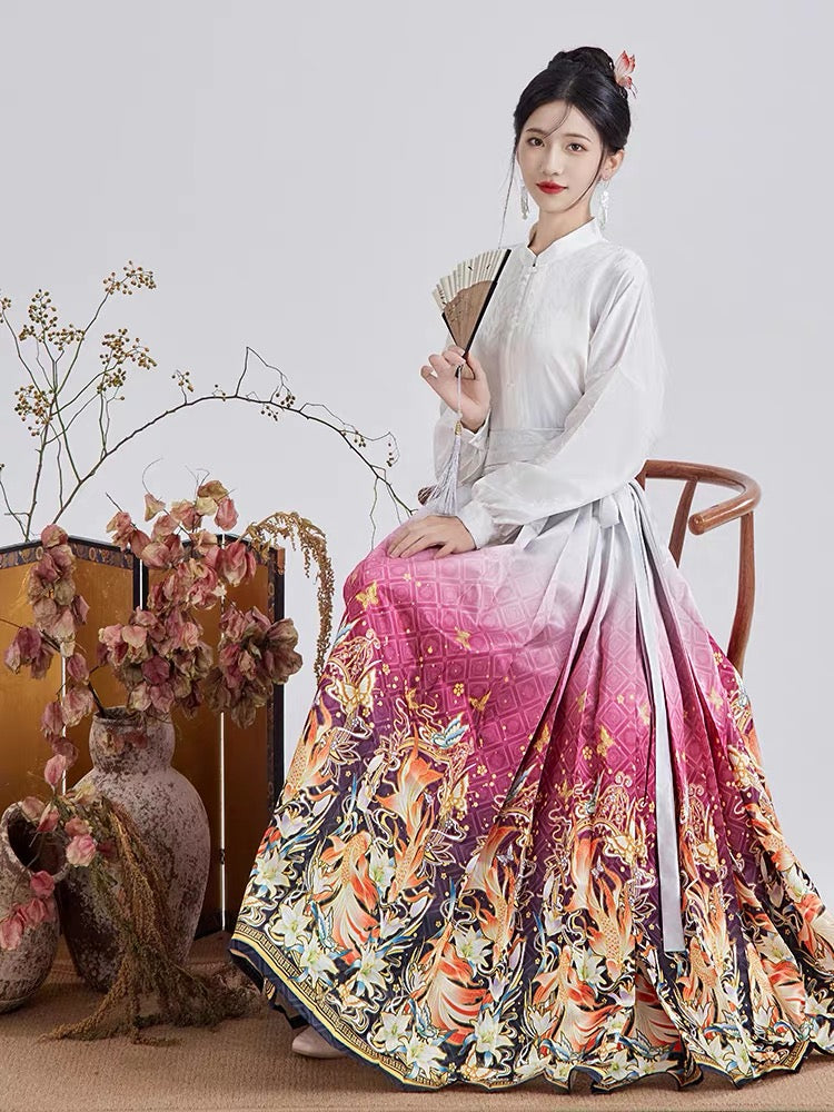 Ming Dynasty Modern Hanfu, Mamianqun, Flute