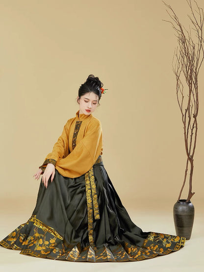 Modern Hanfu, Josiane