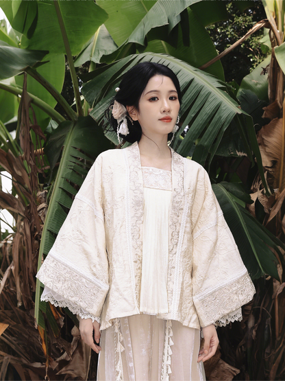 Engraved Heart 刻心 - New Chinese Spring Style Song Dynasty Hanfu
