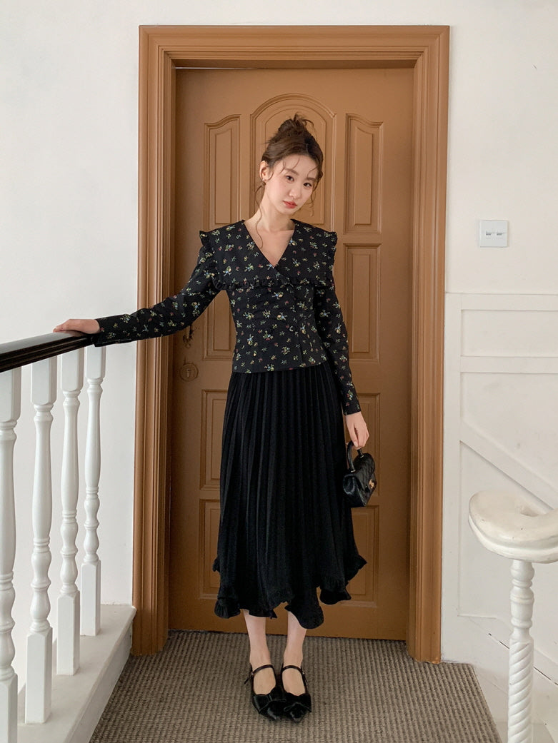 Black Vintage Floral Blouse