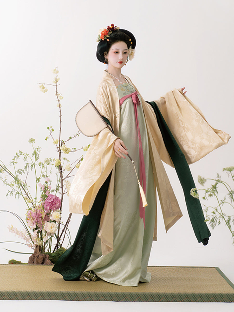 Si Yao 司遥 - Tang Dynasty Style 100% Silk Qixiong Ruqun (Preorder)