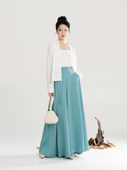 Yi Zhou 弋舟 - Modern Song Dynasty Hanfu Outfit (Preorder)